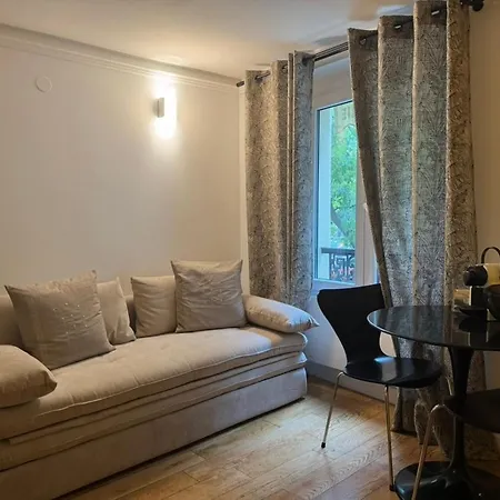 Apartment 4 Le Marais Retro Notre Dame Seine Aldaro Paris